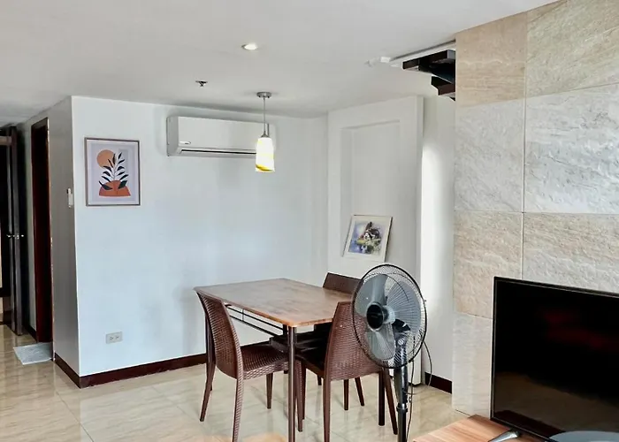 Home-like 2br Unit In The Center セブ市